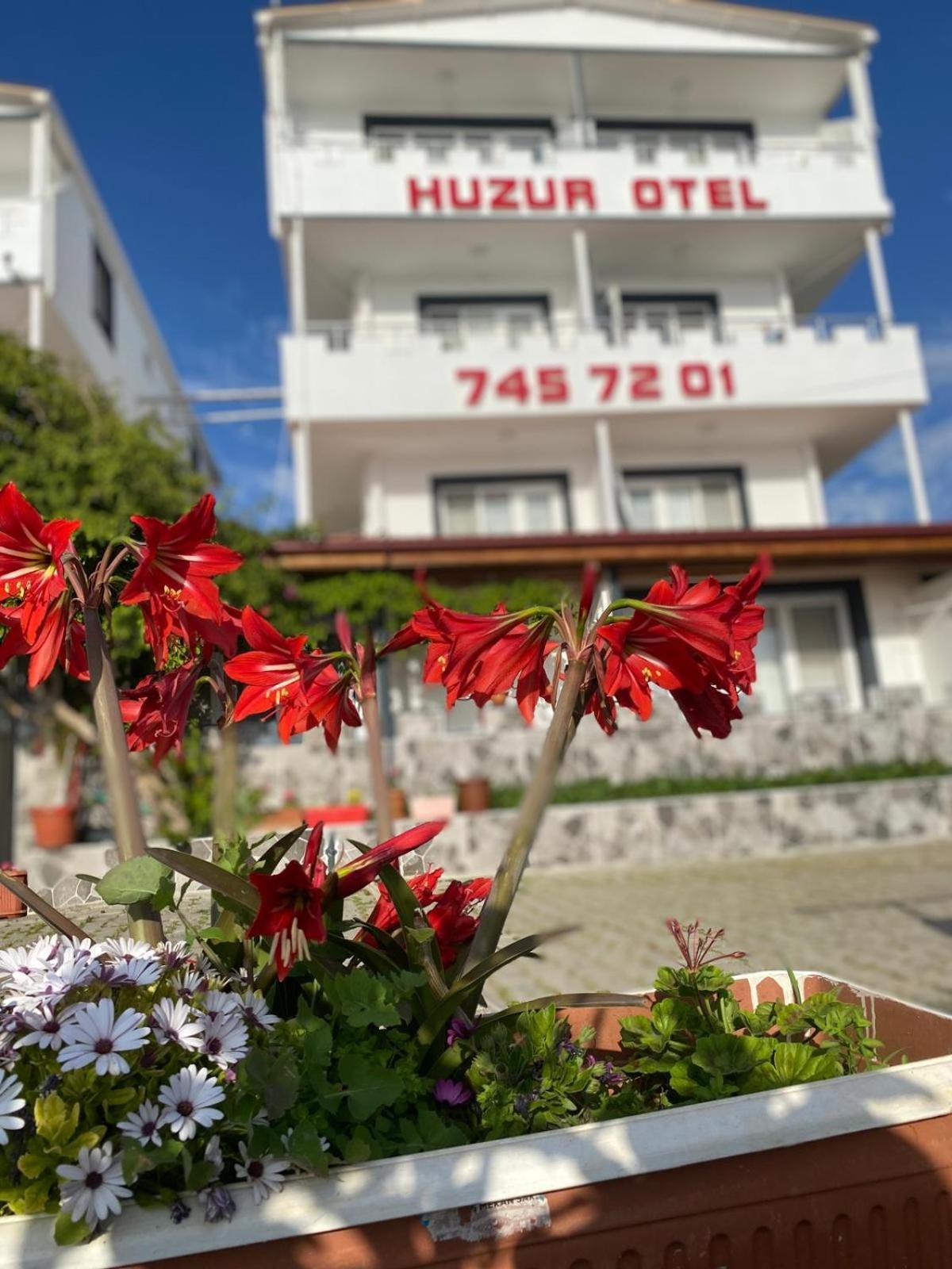 Huzur Hotel Siğacık Exterior foto