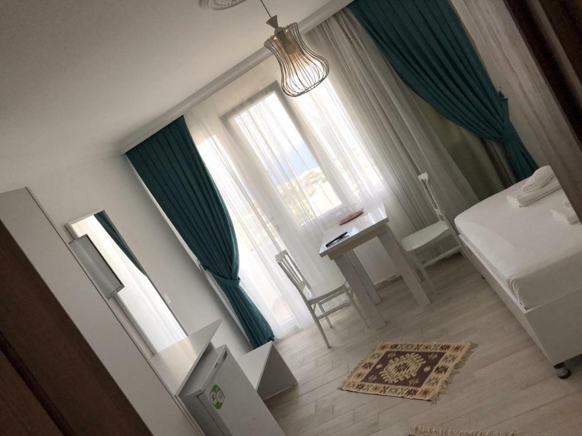 Huzur Hotel Siğacık Exterior foto